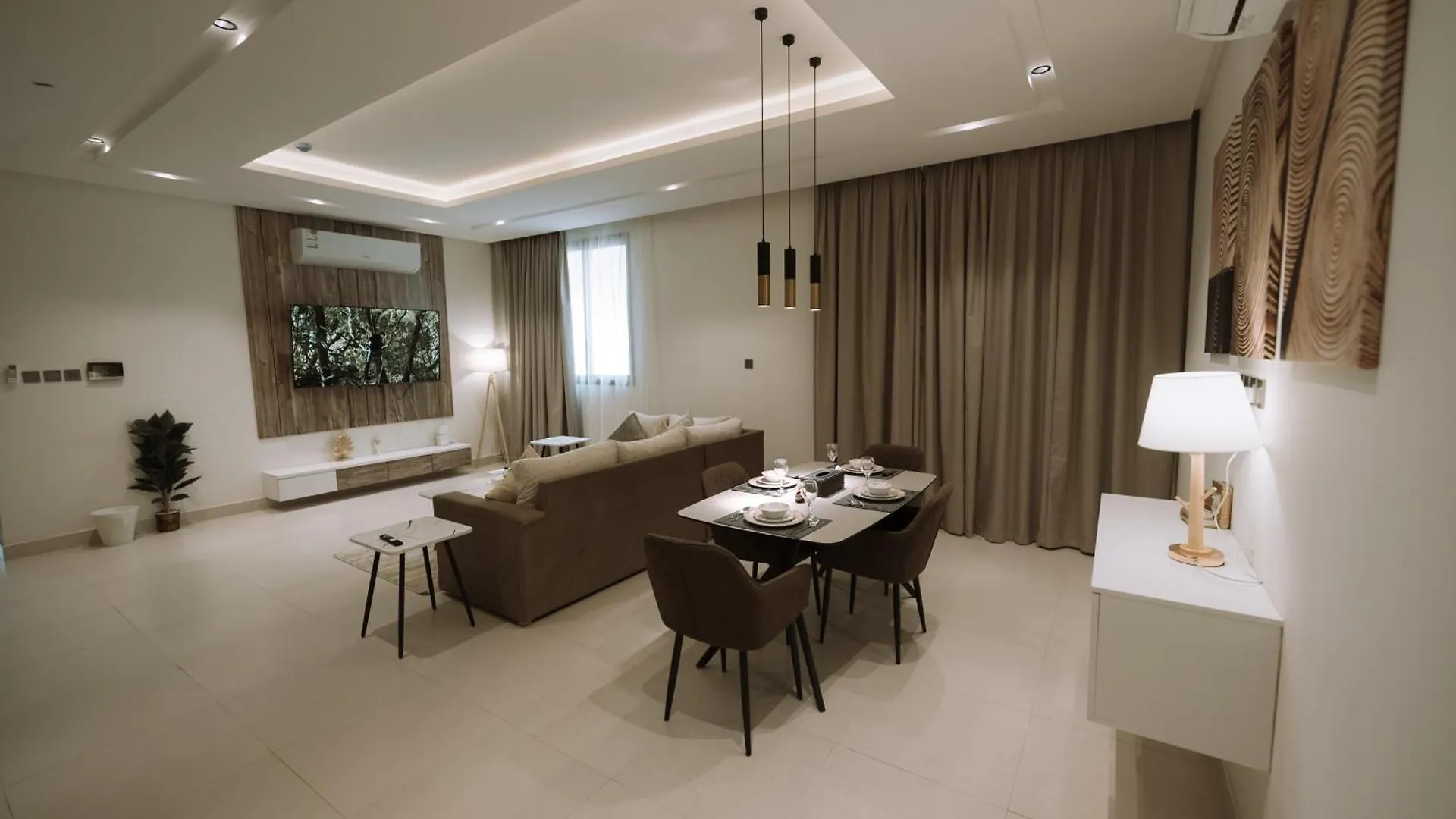 Riyadh Luxury Hotel 0*,  Saudi Arabia